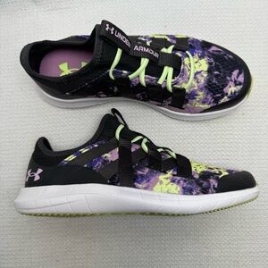 Under Armour Infinity 3 running sneakers, Little Girl Youth Size 2, NWOT